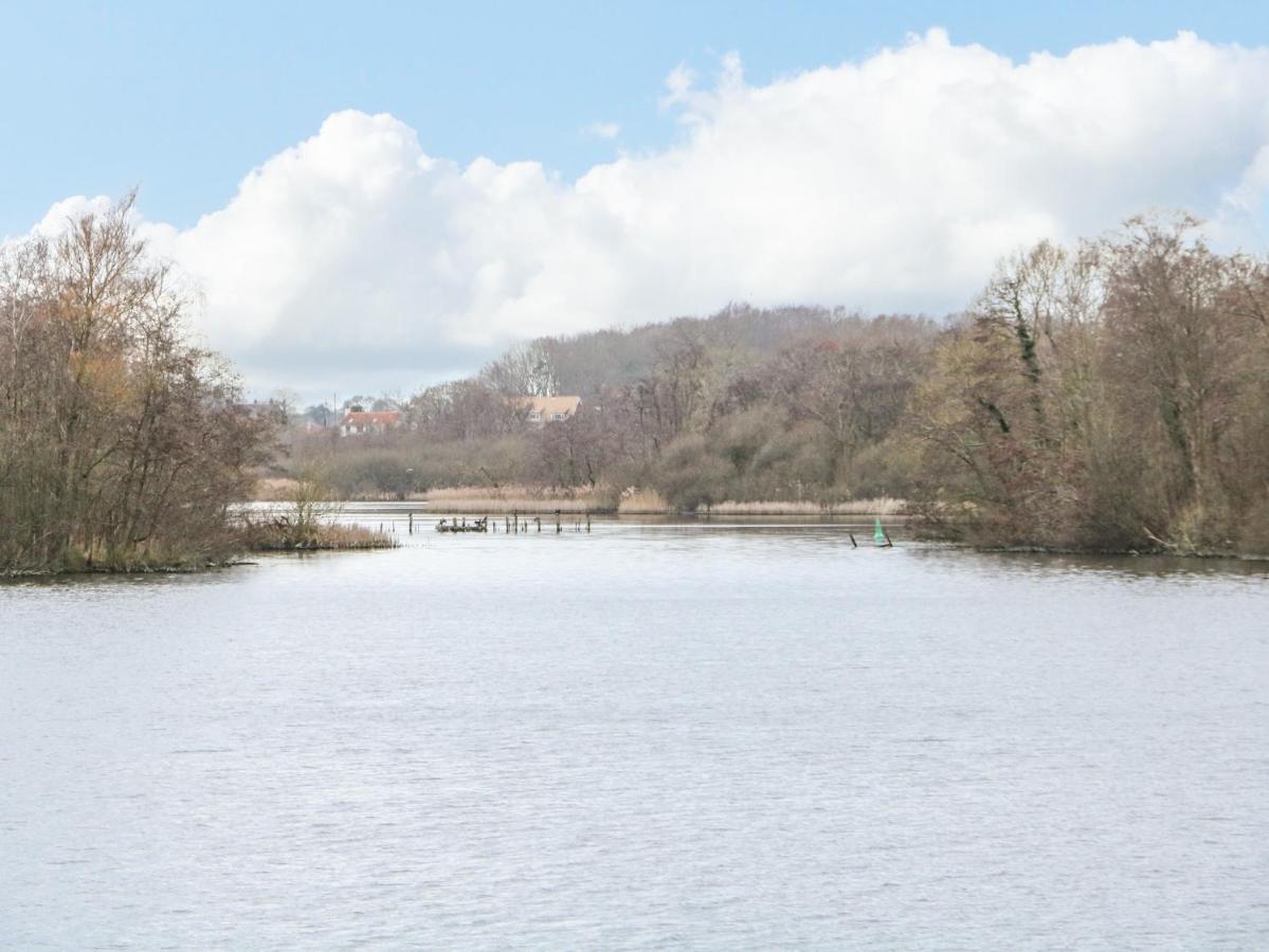 Cygnus Boathouse Vila South Walsham Exterior foto